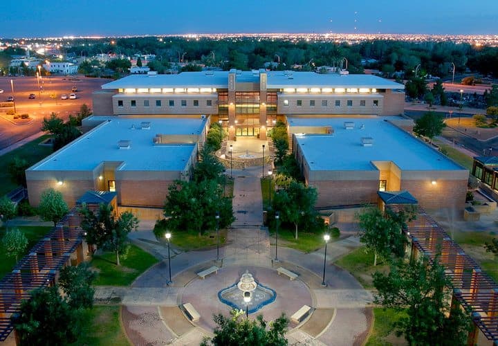 El Paso Community