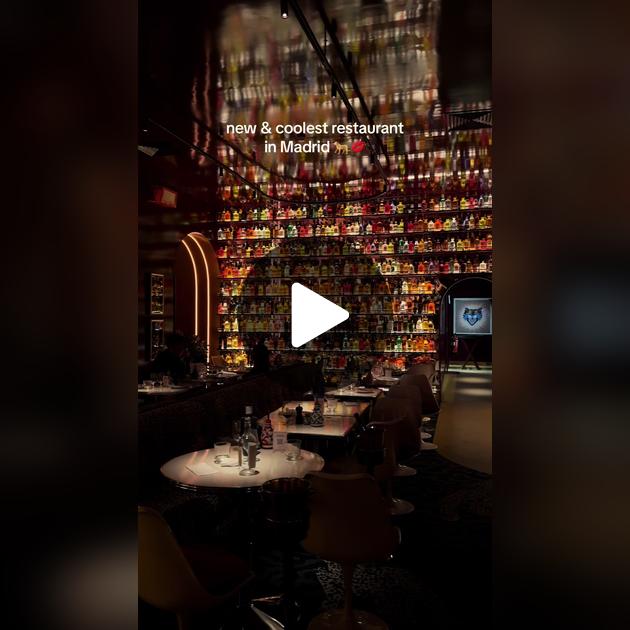 Alexandra Gravas: Blues Me Through the Night